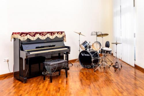 music-room-2-low